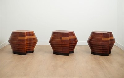 سه نقطه Three Dots